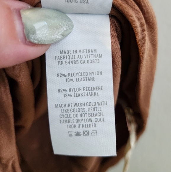 NWT- aerie SMOOTHEZ Plunge Bodysuit - Picture 9 of 9